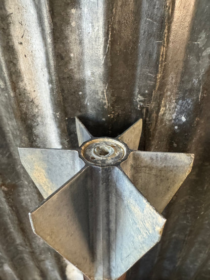 105mm M735 APFSDS-T (Armor-Piercing, Fin-Stabilized, Discarding Sabot – Tracer)