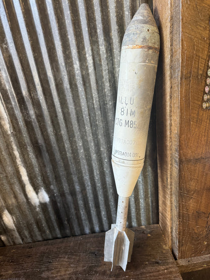 U.S. 81mm Illuminating Mortar Round