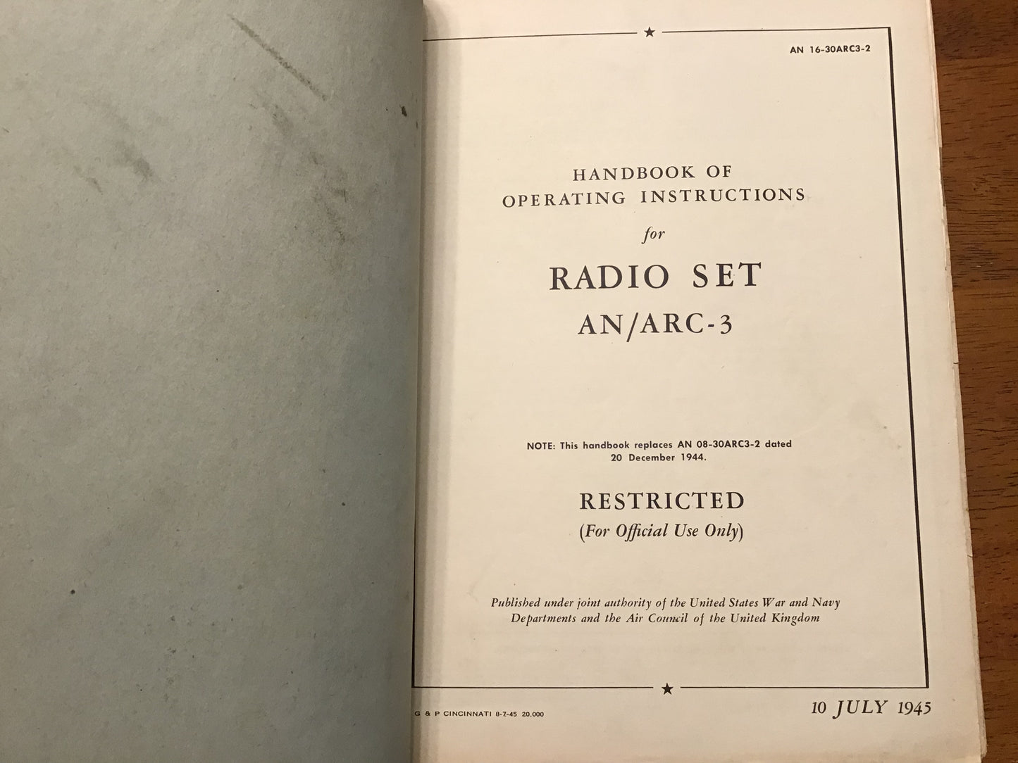 WWII AN/ARC-3 Radio Set Manual Binder Operating & Maintenance Instructions 1944-45 Restricted