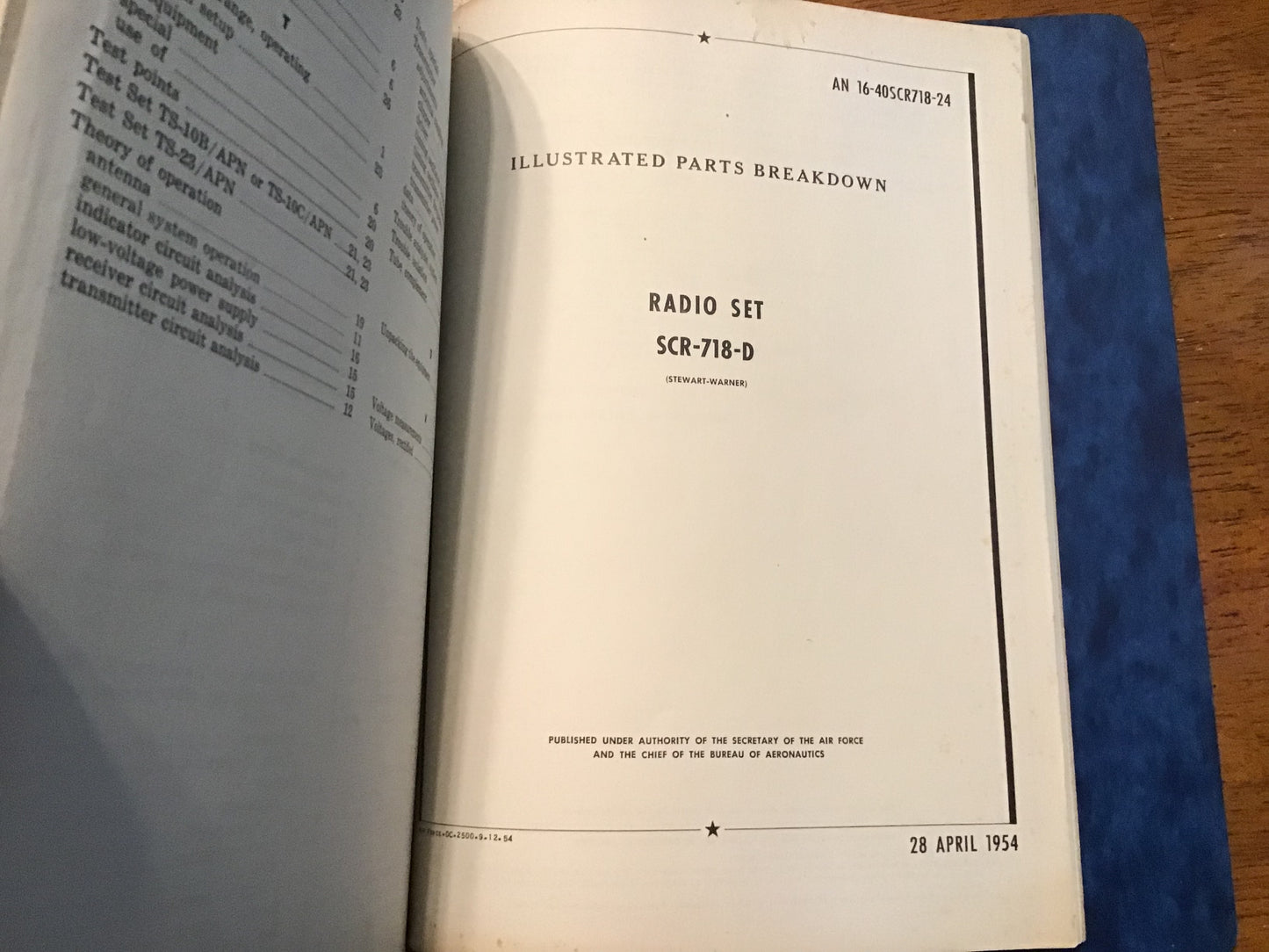 WWII U.S. Army SCR-718 Radio Set Manual Binder AN-08-40SCR718-2 w/ Service & Parts 1944-1954