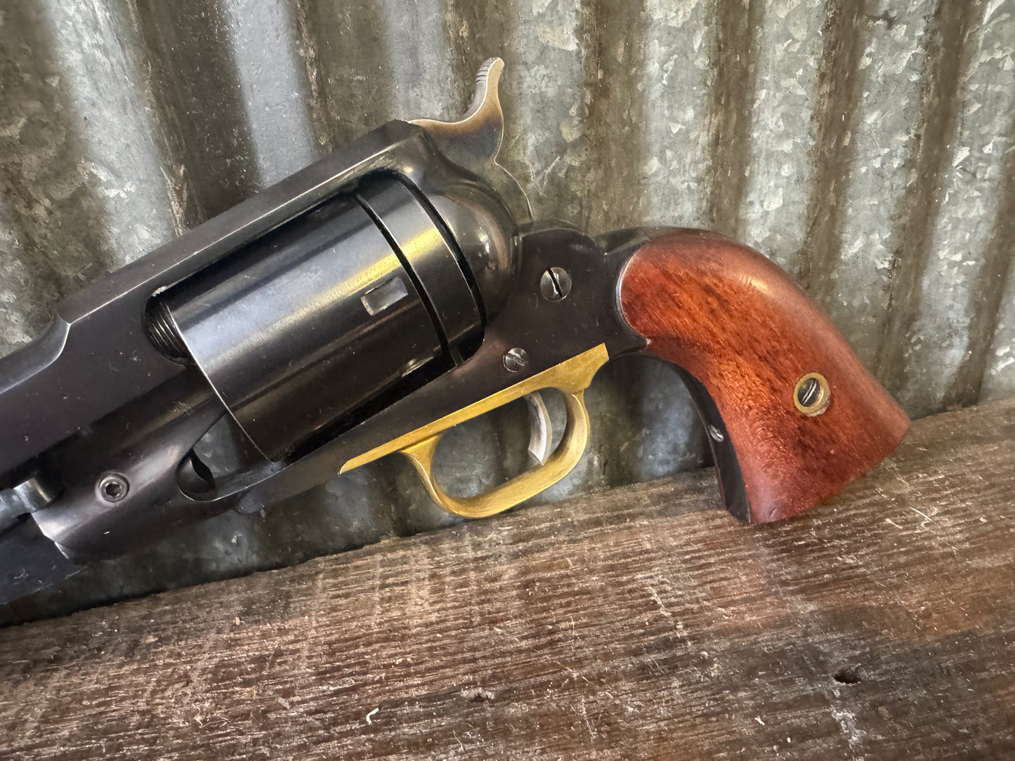 Pietta 1858 Revolver – With Cartridge Conversion Cylinder and Black Powder Cylinder