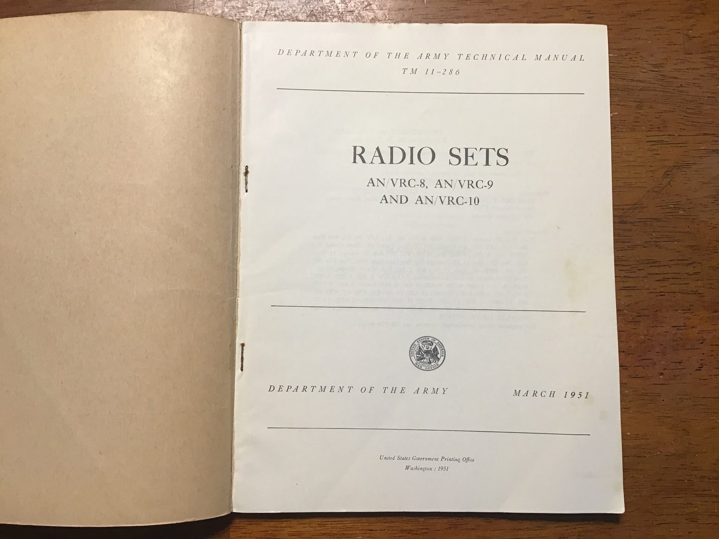 1951 U.S. Army Technical Manual TM 11-286 – Radio Sets AN/VRC-8, AN/VRC-9 & AN/VRC-10 – Korean War Era