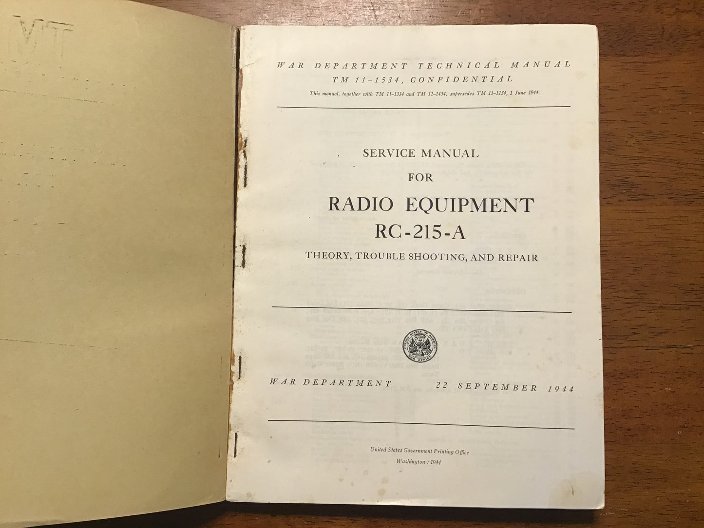 WWII 1944 TM 11-1534 Radio Equipment RC-215-A Service Manual CONFIDENTIAL