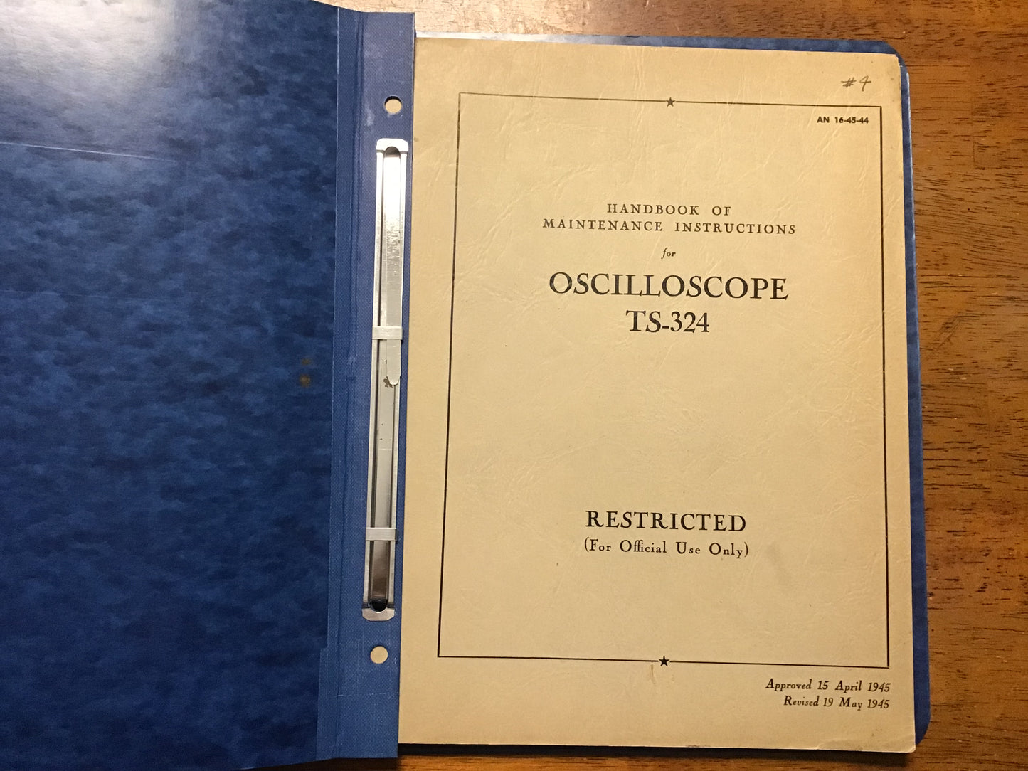 WWII 1945 U.S. Military Oscilloscope TS-324 Maintenance Manual AN 16-45-44 Restricted