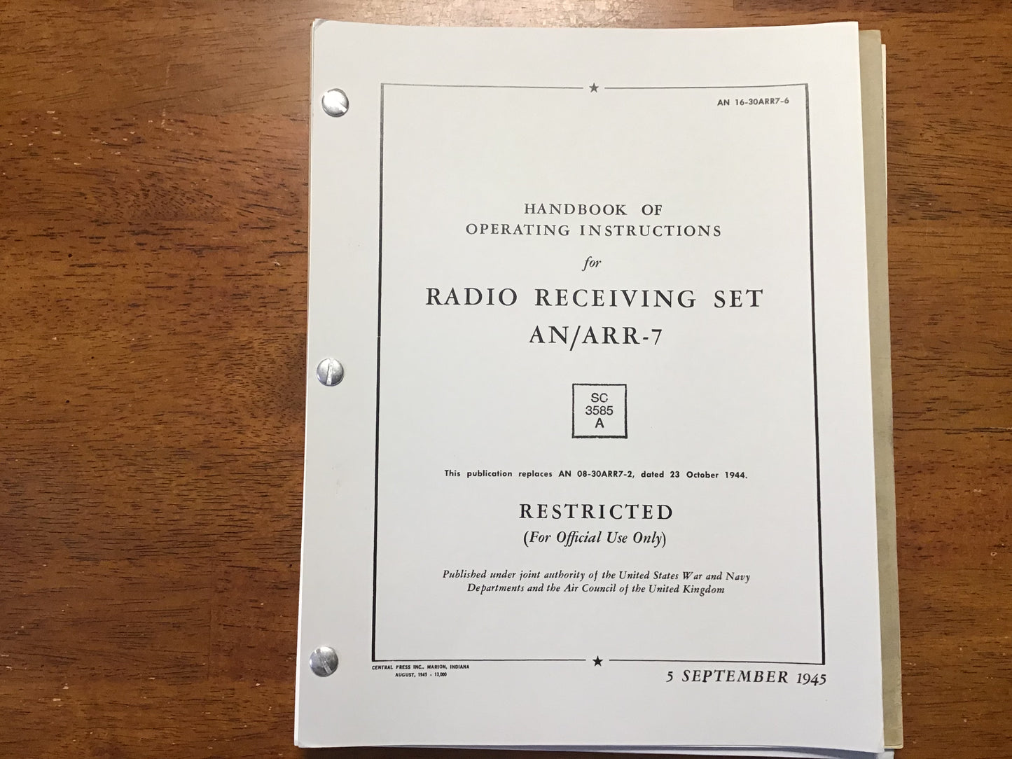 WWII AN/ARR-7 Radio Receiving Set Manuals 1944 Original + 1945 Operating Maintenance