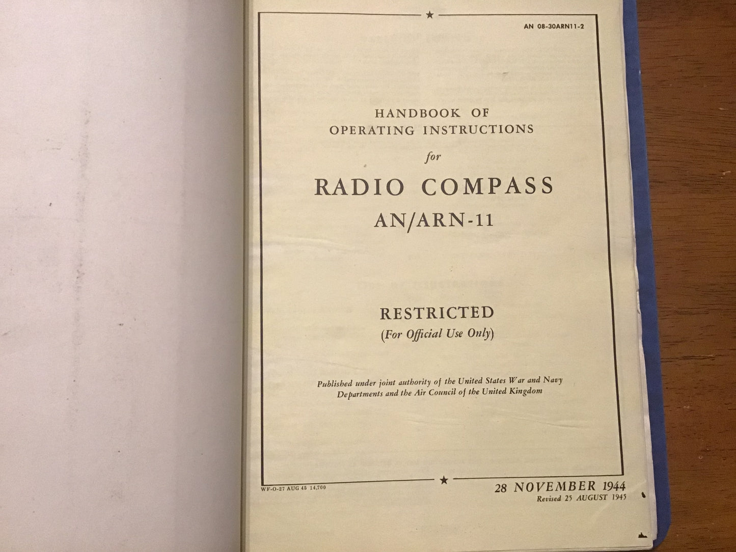 WWII 1944 Radio Compass AN/ARN-11 Operating & Maintenance Manuals Restricted USAAF