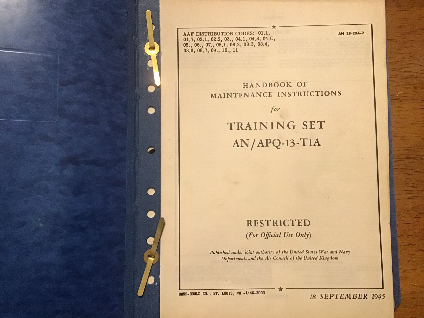 WWII 1945 AN/APQ-13-T1A Training Set Maintenance Manual AN 28-20A-2 Restricted AAF