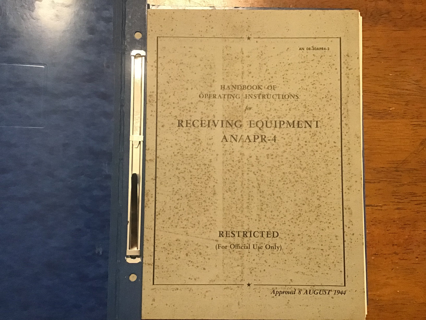 WWII AN/APR-4 Radar Receiving Equipment Manuals AN 08-30APR4-2 & -3 Restricted 1944