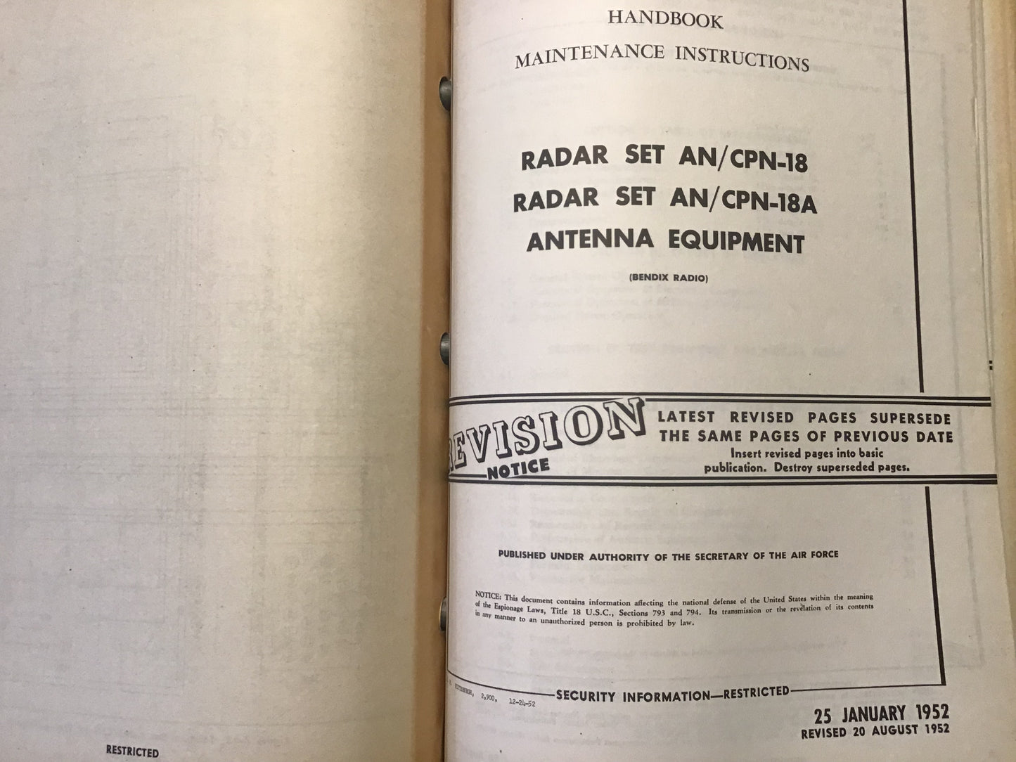 1952-53 USAF AN/CPN-18 AN/CPN-18A Radar Technical Manuals Bendix Binder Set