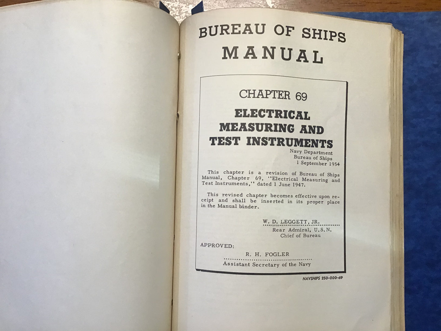 WWII US Navy Bureau of Ships Manual 1946-55 NAVSHIPS Electronics Guns Radar