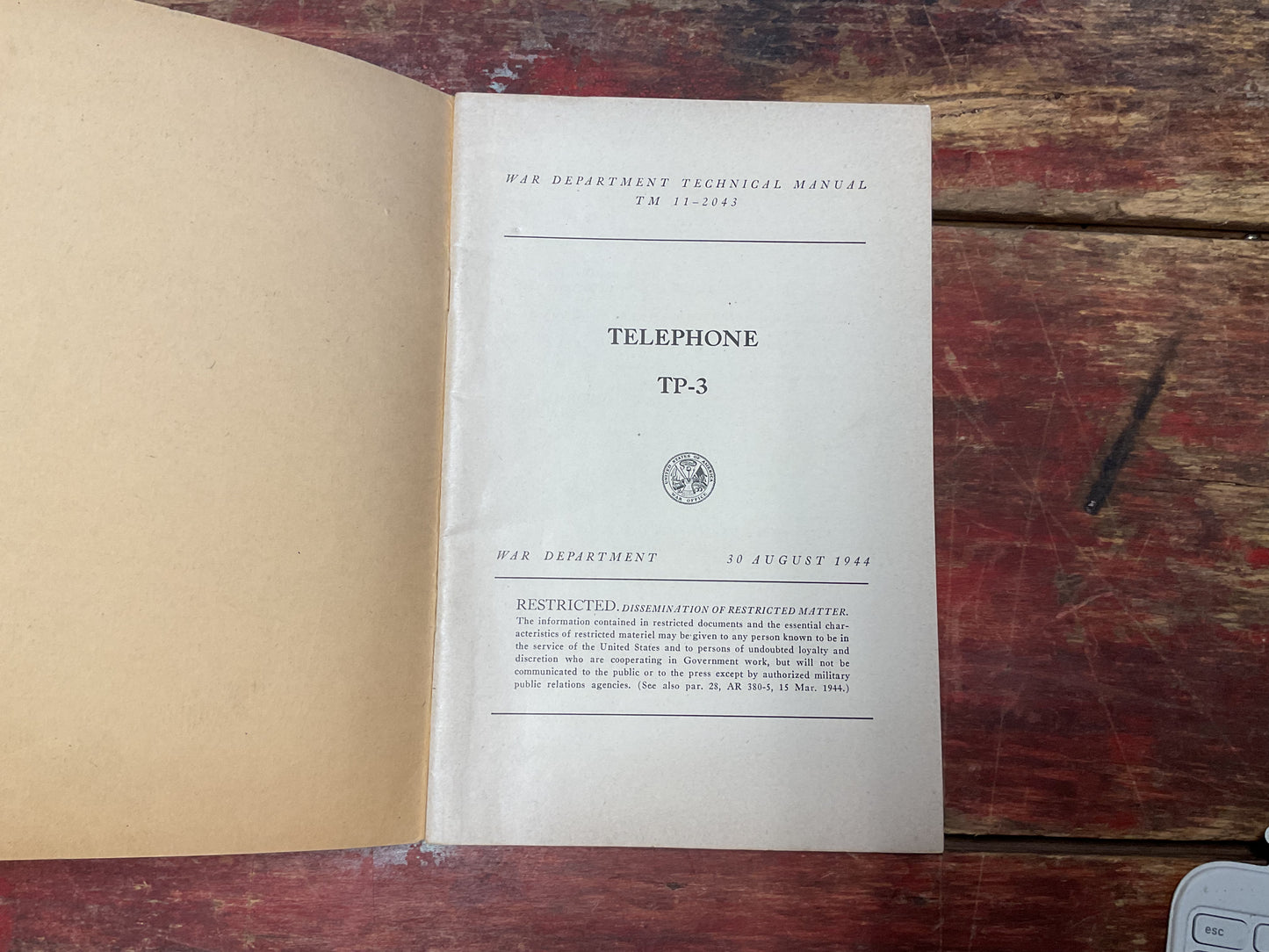 TM 11-2043 Telephone TP-3 Technical Manual – Restricted WWII Signal Corps Field Telephone (1944)
