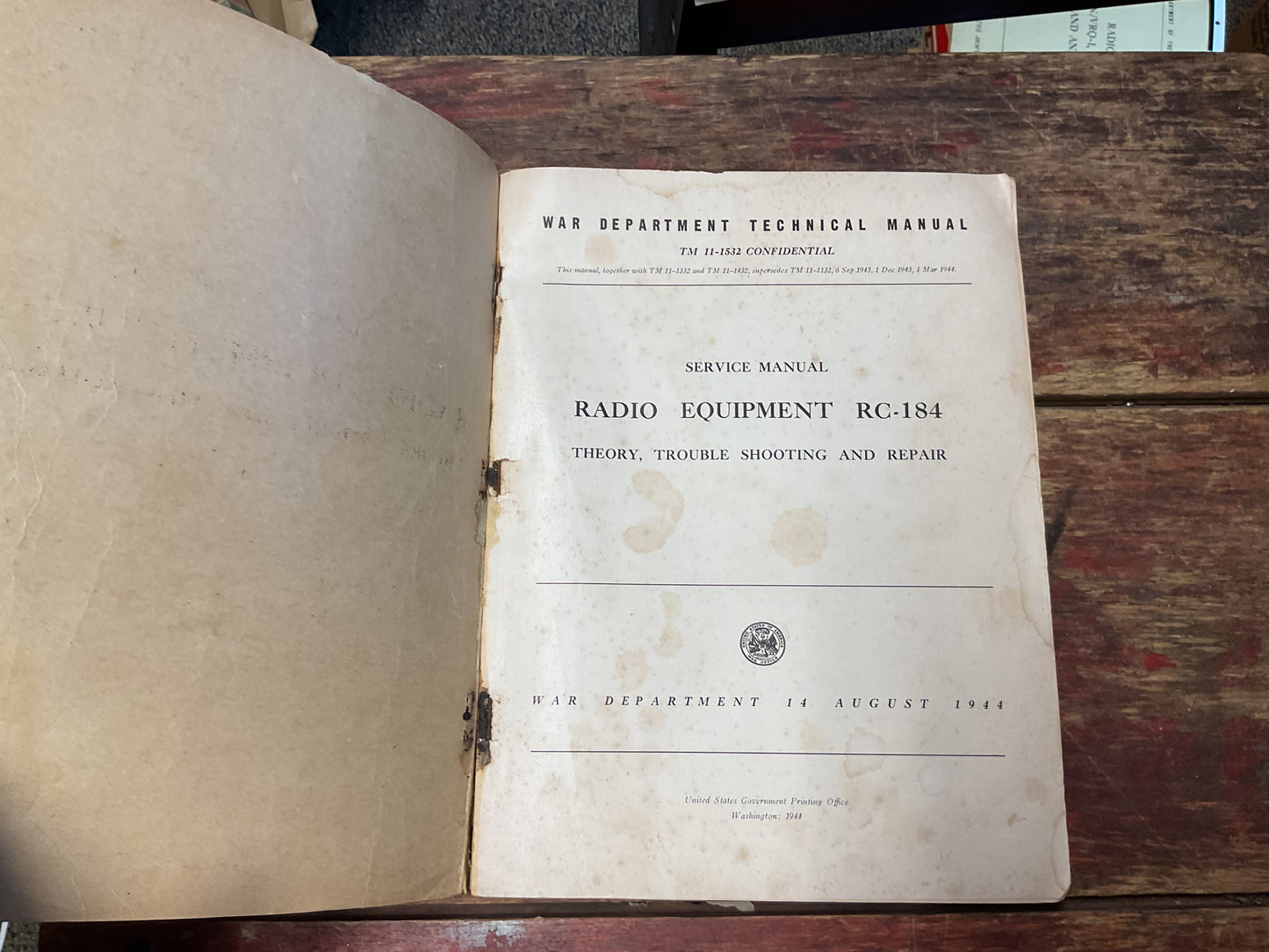 TM 11-1532 Radio Equipment RC-184 Service Manual – Confidential (1944)