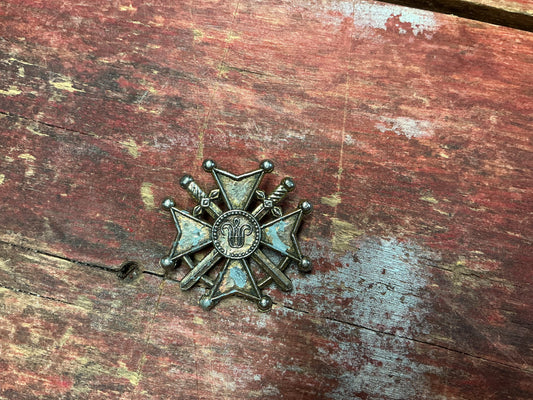 Vintage Fraternal Order Knights of Pythias Uniform Badge – Crossed Swords & Enamel Cross Pin