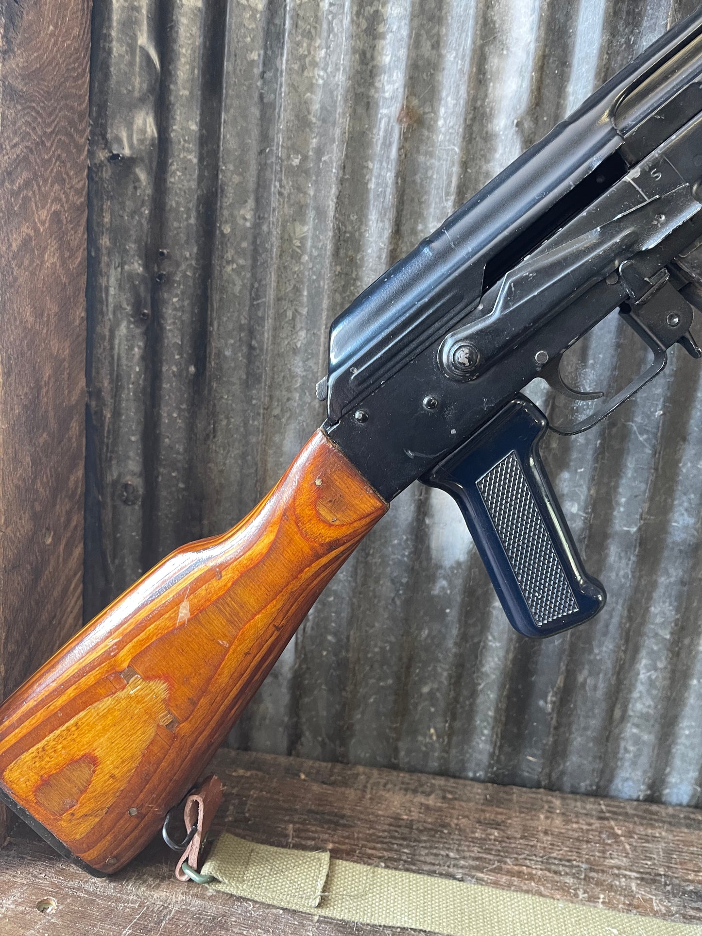 Egyptian Maadi AKM Semi-Automatic Rifle – 7.62x39 – Original Manual & Inspection Certificate