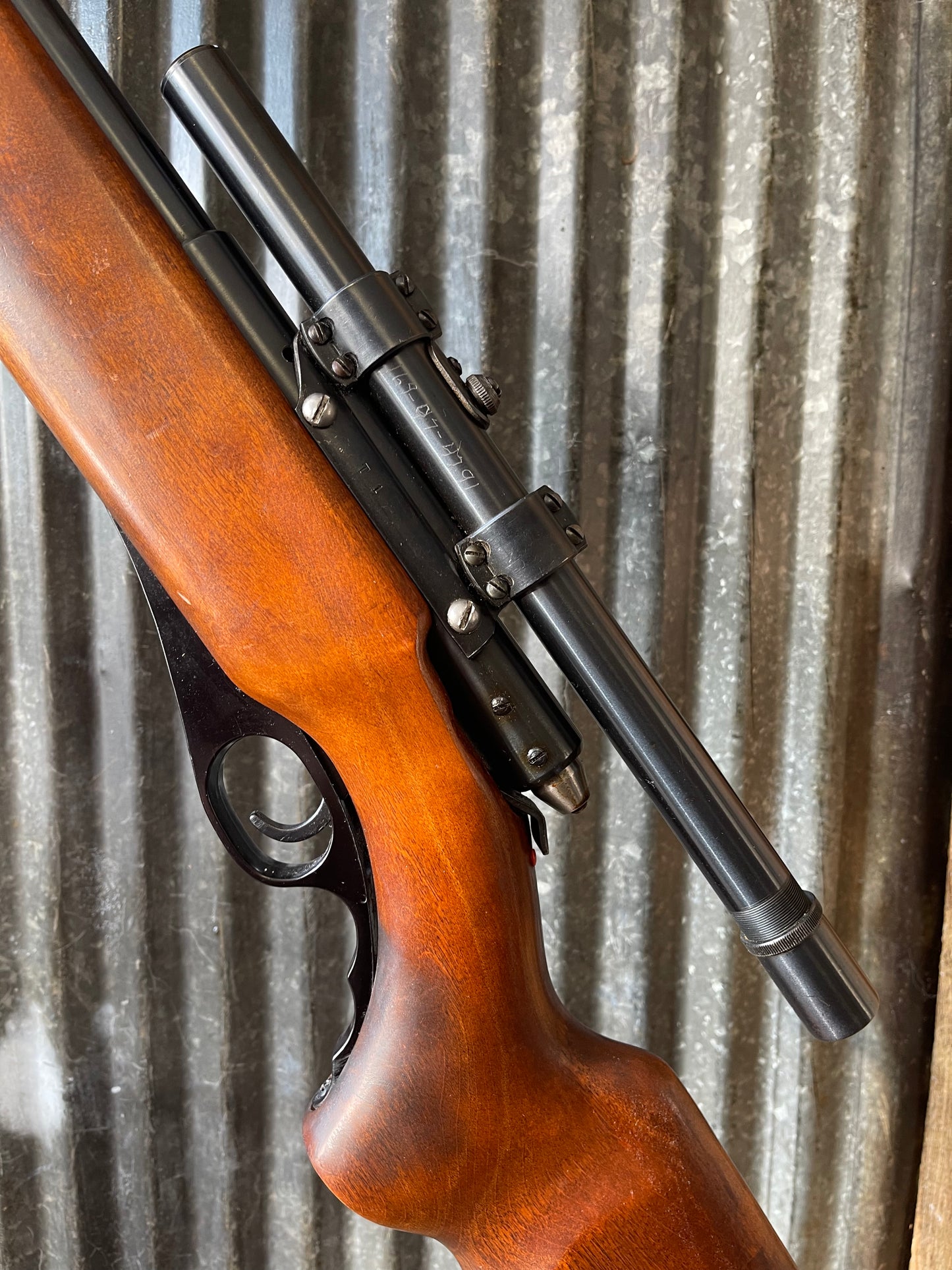 Mossberg Model 46B .22 S/L/LR Bolt-Action Rifle with Vintage Weaver 4X Scope