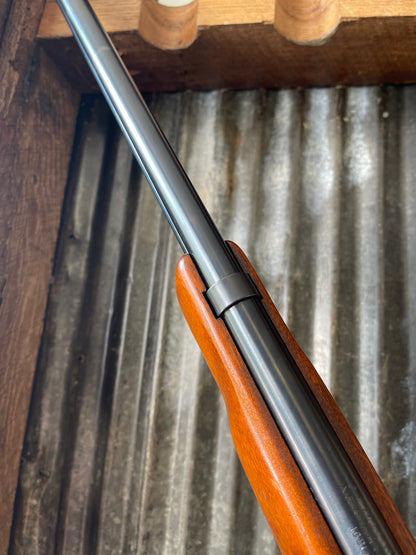 Mossberg Model 46B .22 S/L/LR Bolt-Action Rifle with Vintage Weaver 4X Scope