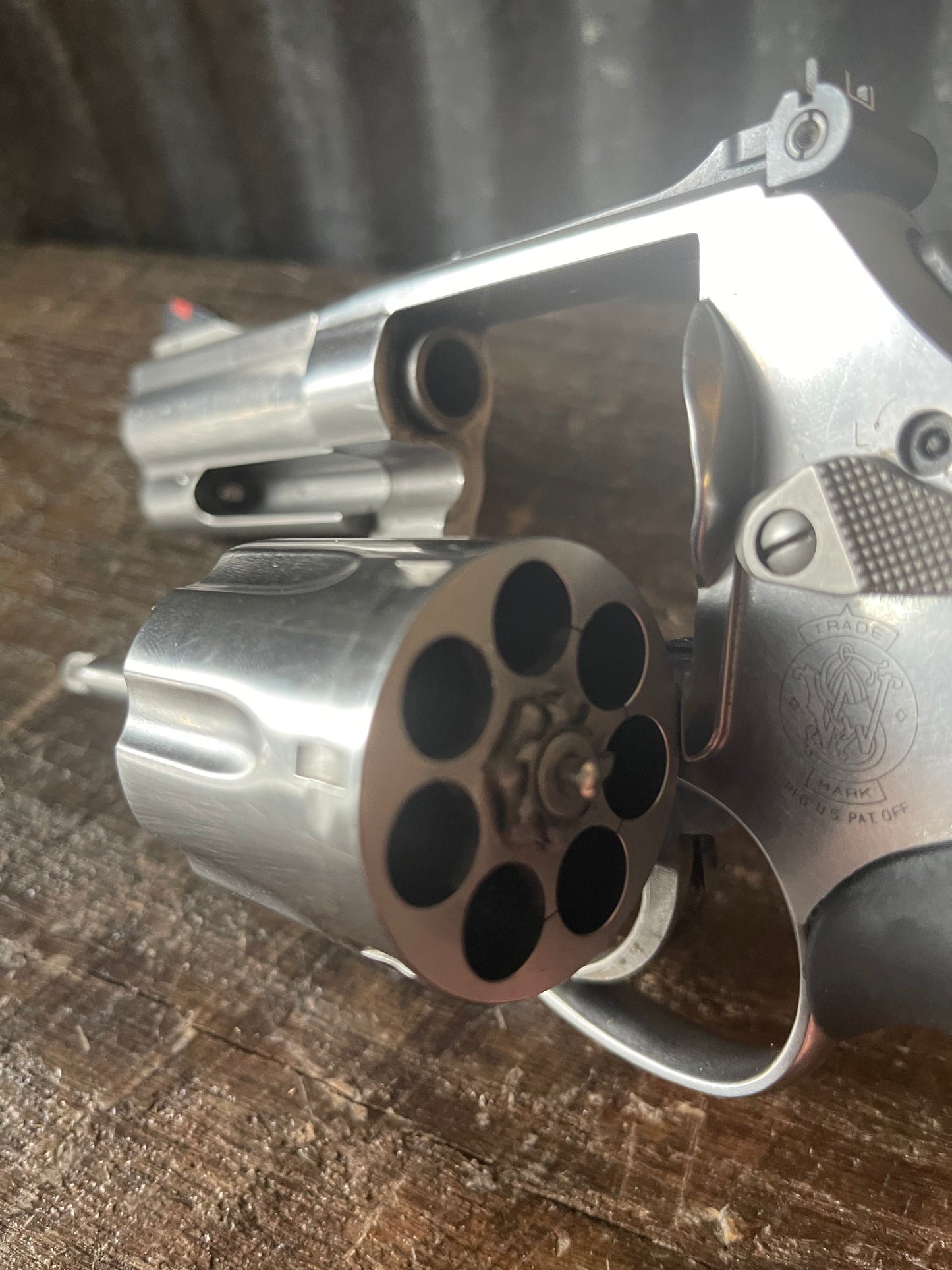 Smith & Wesson Model 686-6 Plus .357 Magnum – 3” Barrel – 7 Shot – Stainless – Original Box