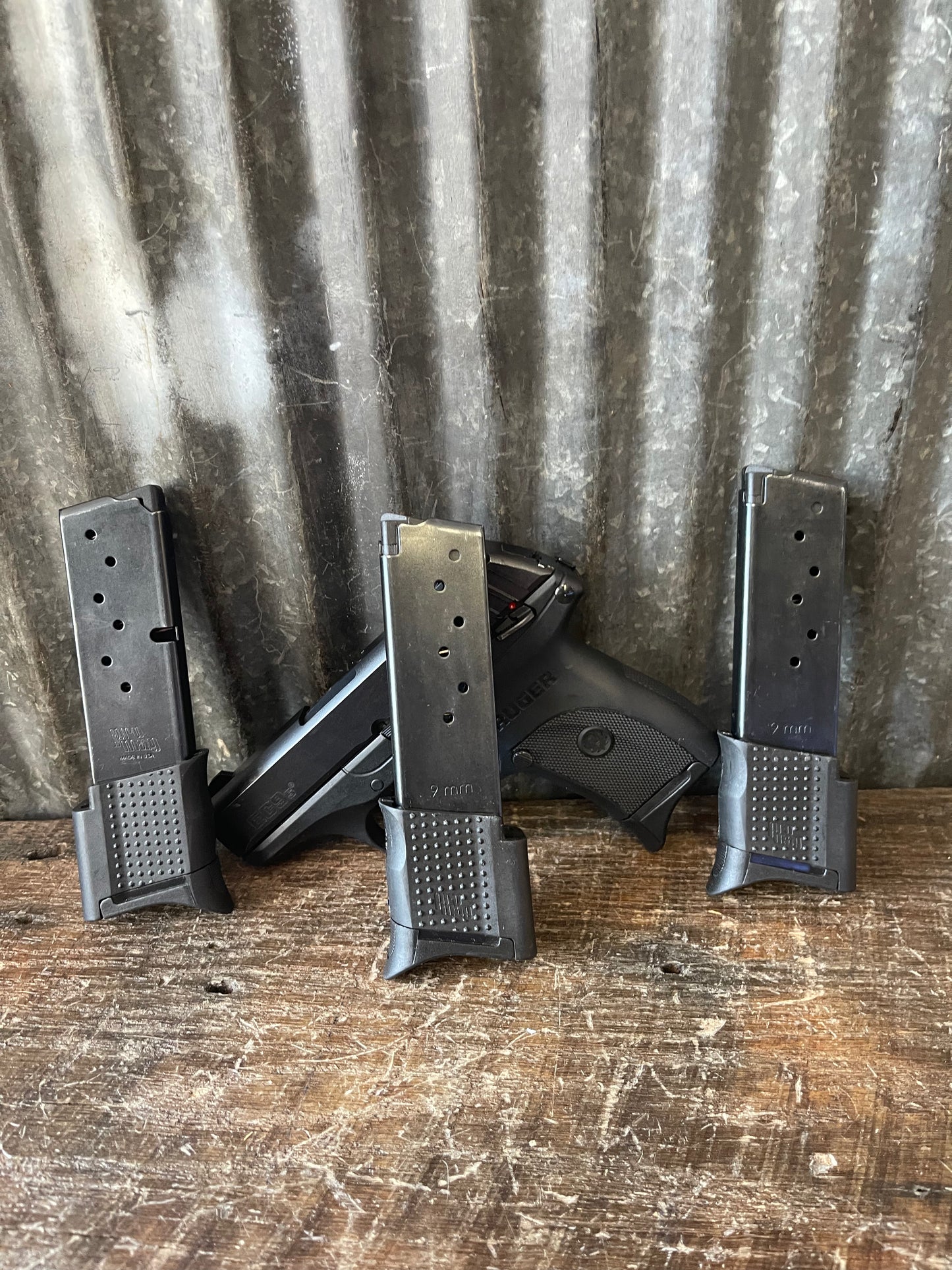 Ruger LC9 9mm – Good Used Condition – 4 Magazines – Clipdraw Installed