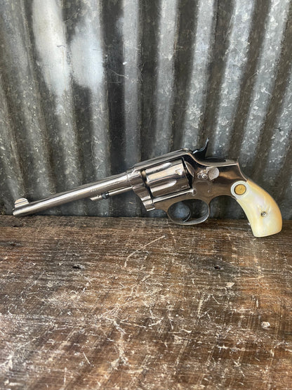 Smith & Wesson .32-20 Hand Ejector Model of 1905 – Nickel Finish – Pearl Grips – Vintage Double Action Revolver