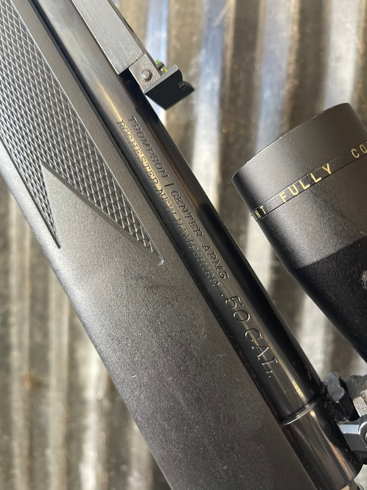 Thompson/Center Black Diamond – .50 Caliber – Inline Muzzleloader – Simmons 4x32 Scope – 209 Primer – Used Condition