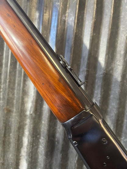 Winchester Model 1894 Saddle Ring Carbine – .32-40 Winchester – Manufactured 1907 – Beautifully Refinished