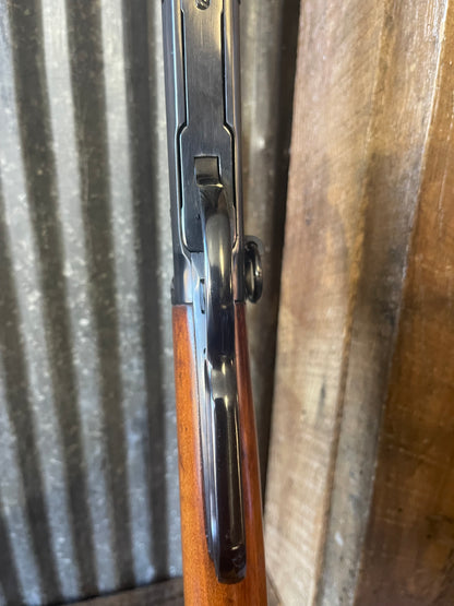 Winchester Model 1894 Saddle Ring Carbine – .32-40 Winchester – Manufactured 1907 – Beautifully Refinished