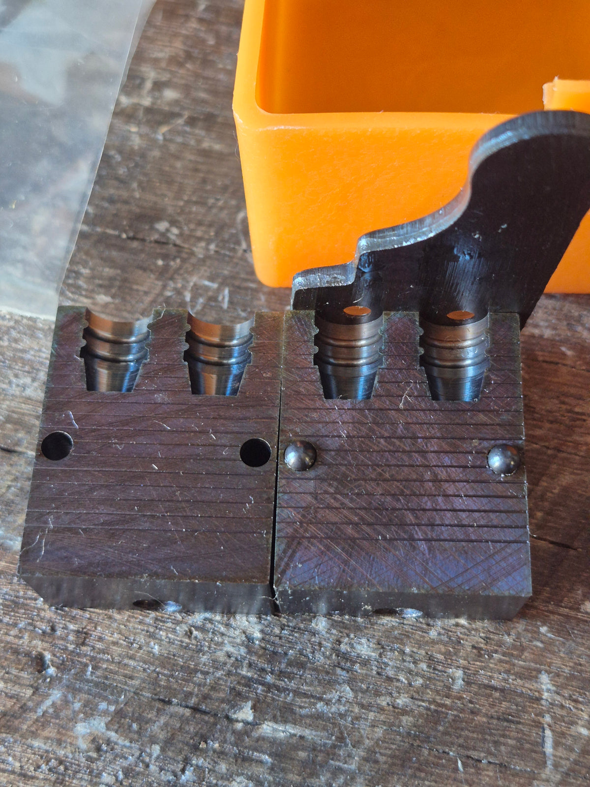 Lyman. 38cal 115gr SWC Mould