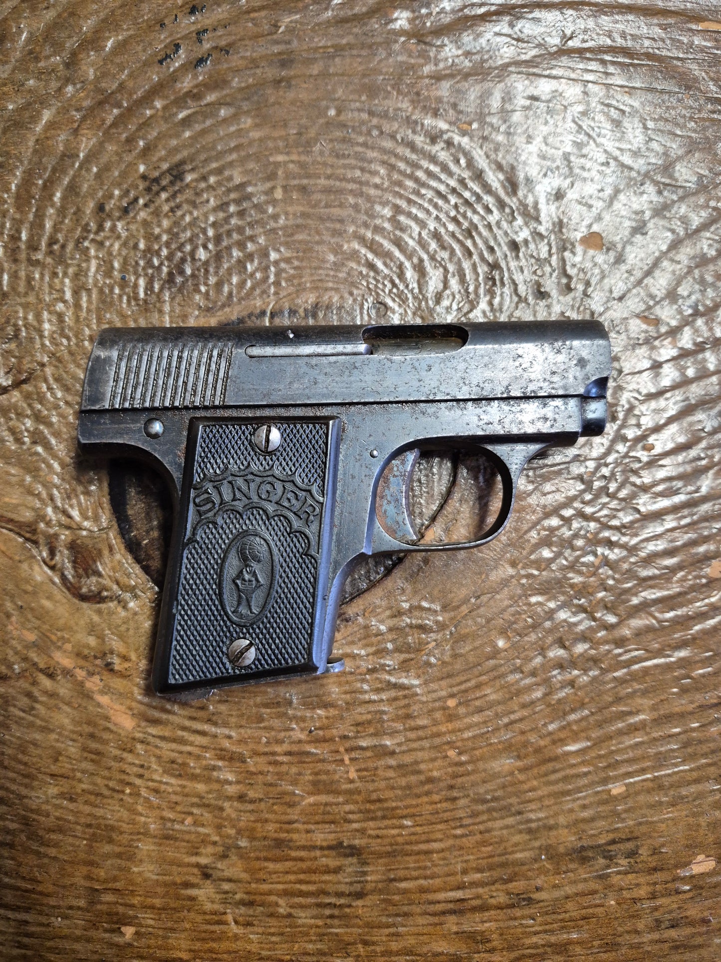 Singer 25acp