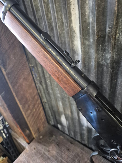 Winchester 1894AE .44mag Trapper