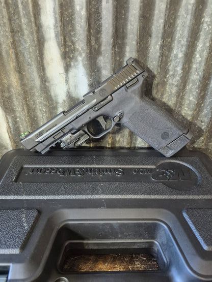 Smith & Wesson M&P 22WMR with Crimson Trace laser