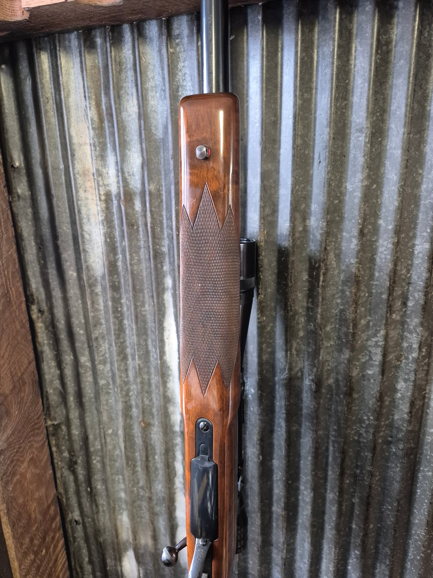 Sako L579 Heavy Barrel Varmint. 243win