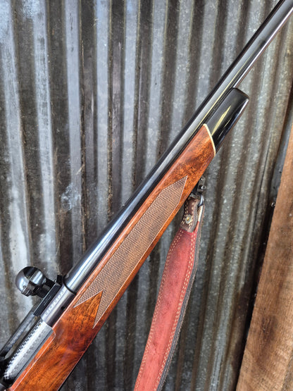 Winchester Model 70 XTR Deluxe Bolt Action Rifle – .270 Winchester –