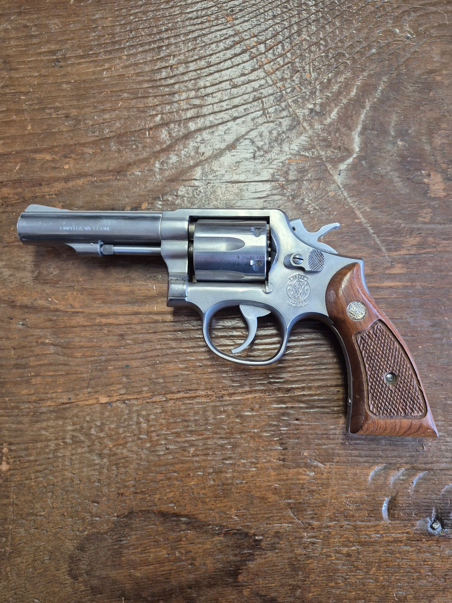 Smith & Wesson 64-5