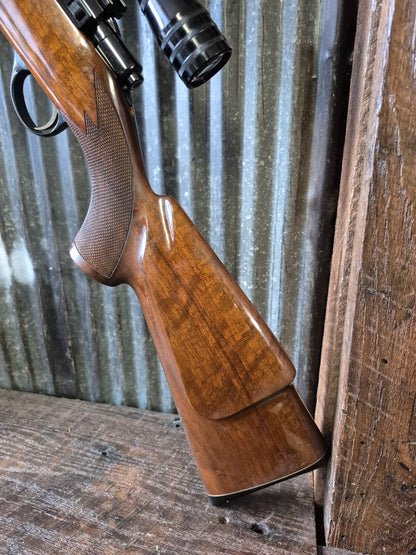 Sako L579 Heavy Barrel Varmint. 243win