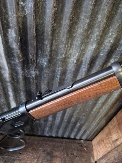 Winchester 1894AE .44mag Trapper