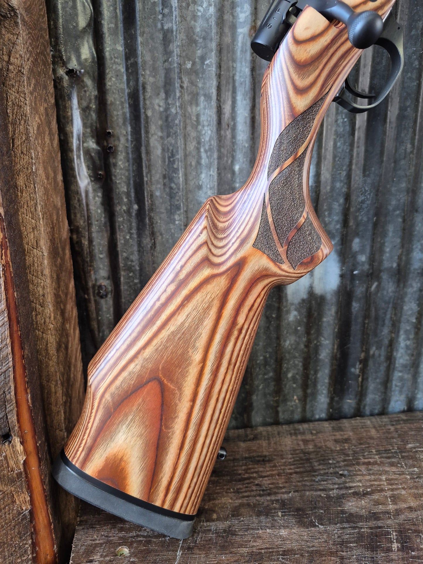Weatherby Vanguard Laminate. 243win