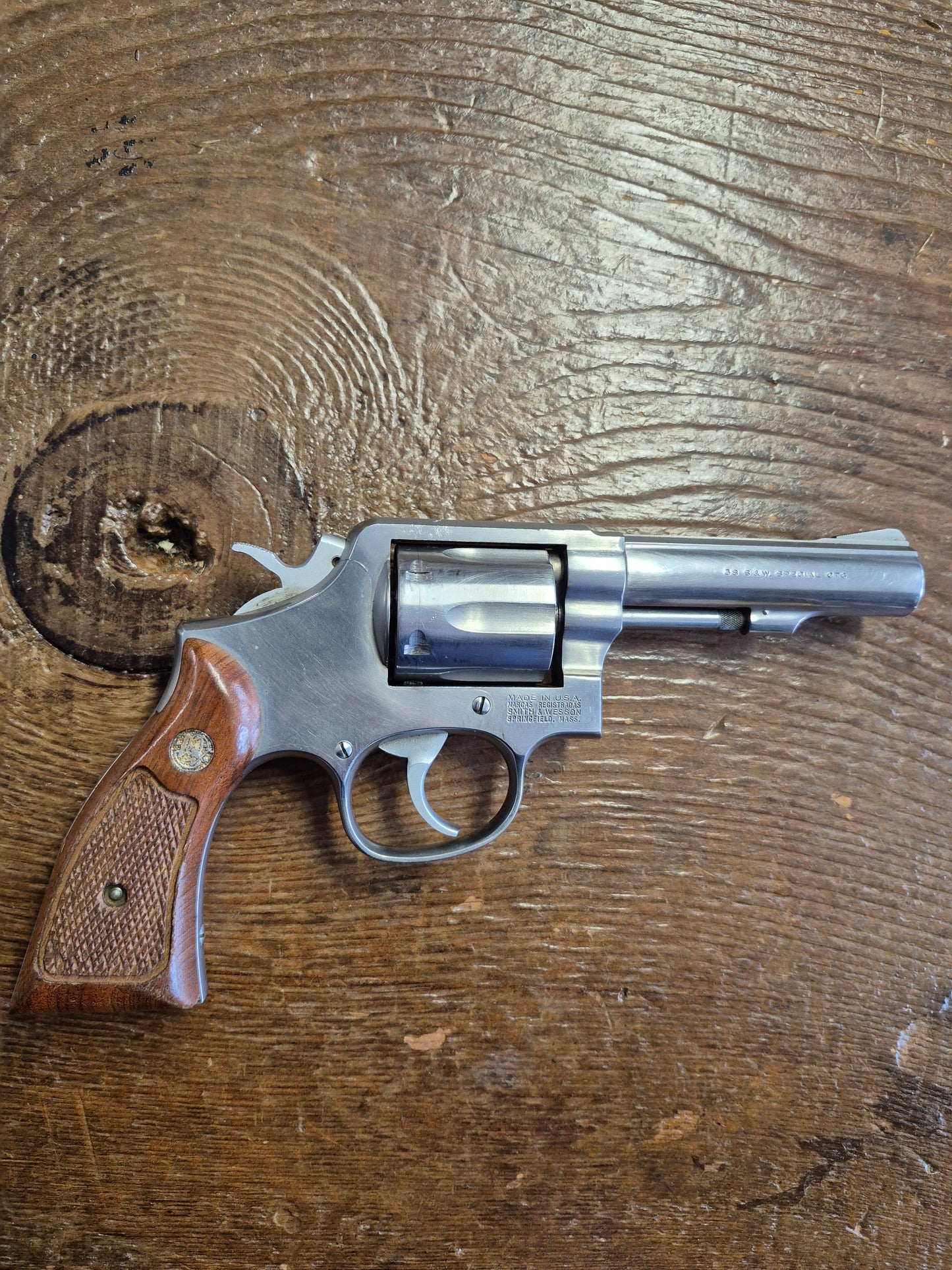 Smith & Wesson 64-5