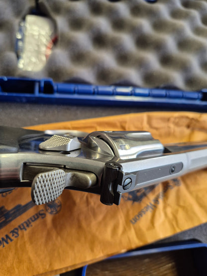 S&W 648-2