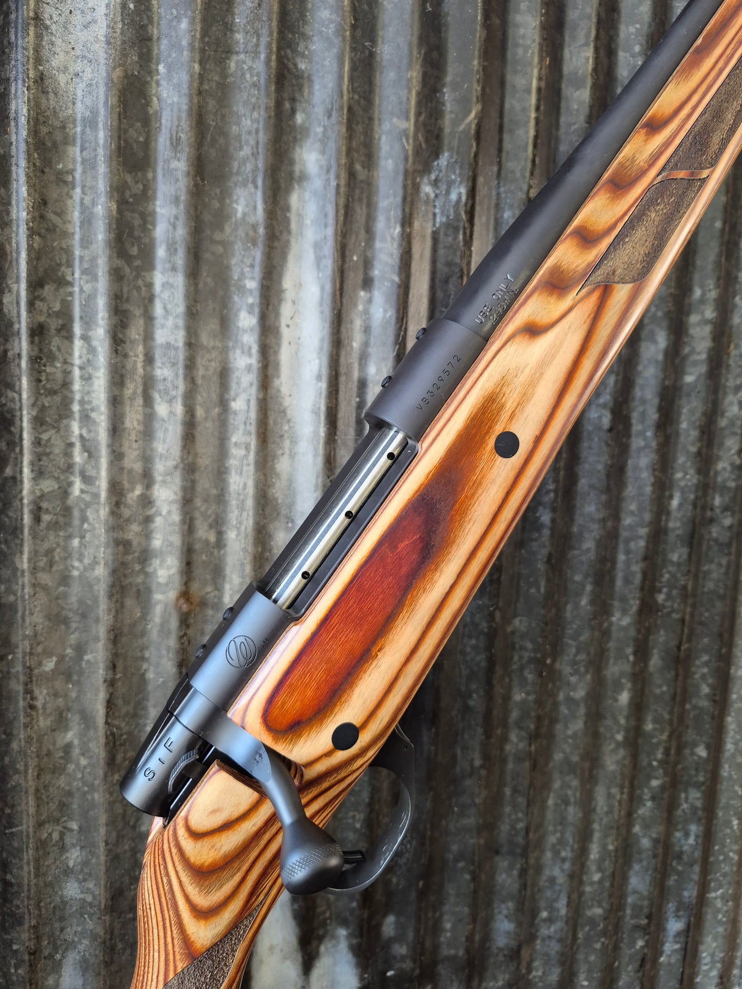 Weatherby Vanguard Laminate. 243win