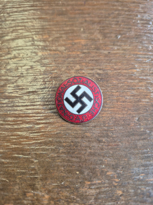 WW2 NSDAP PARTY BADGE