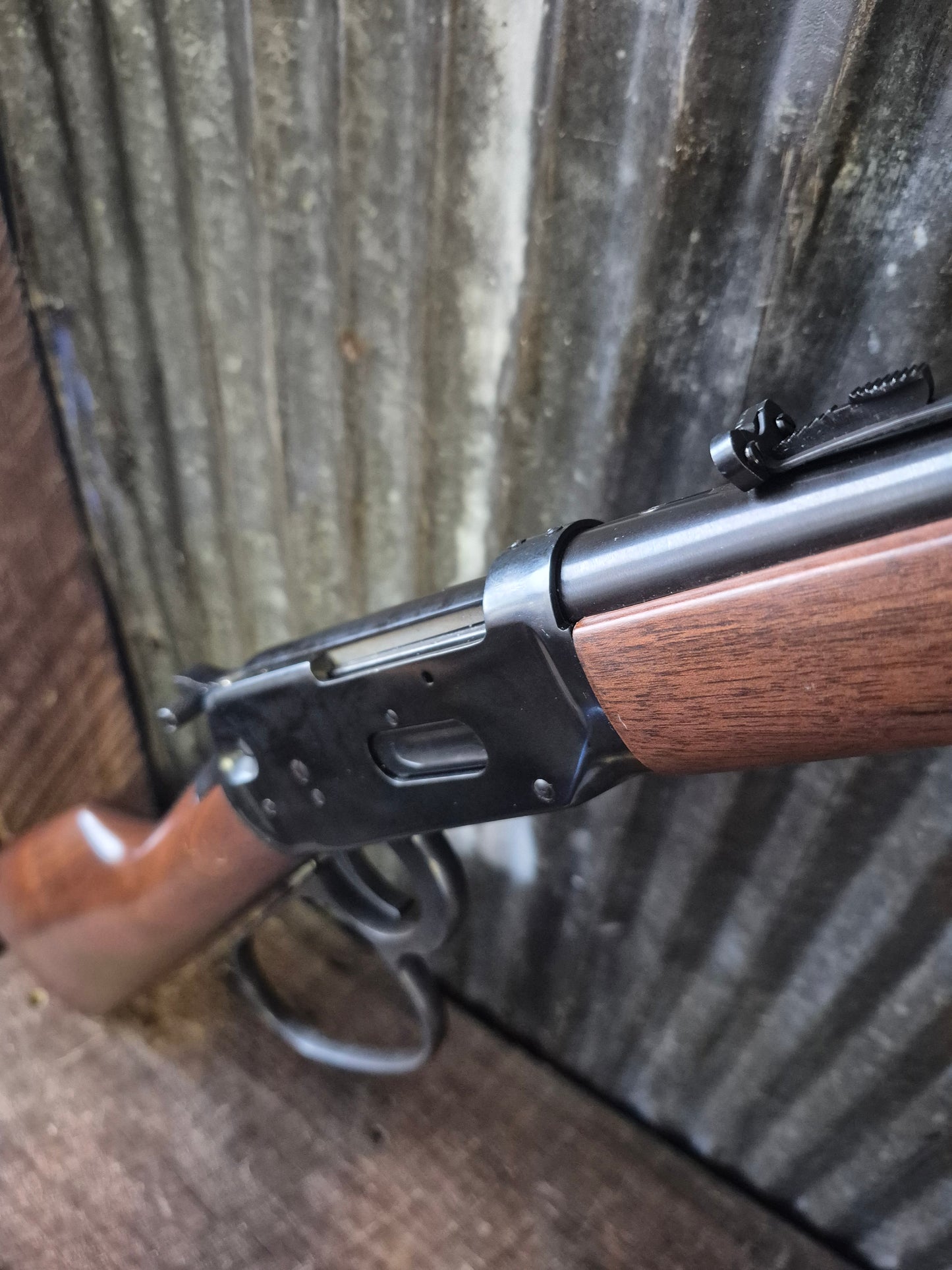 Winchester 1894AE .44mag Trapper